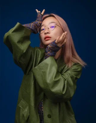 Portrait Ruiqi Wang von Two Options